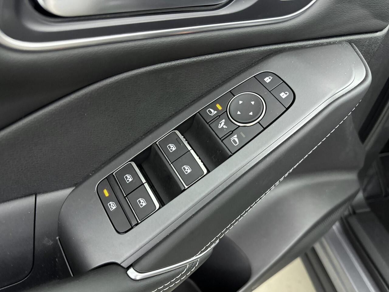 Nissan QASHQAI 1.3 MHEV Tekna | Panoramadak | Stoelverwarming | Stuurwielverwarming | Voorruitverwarming