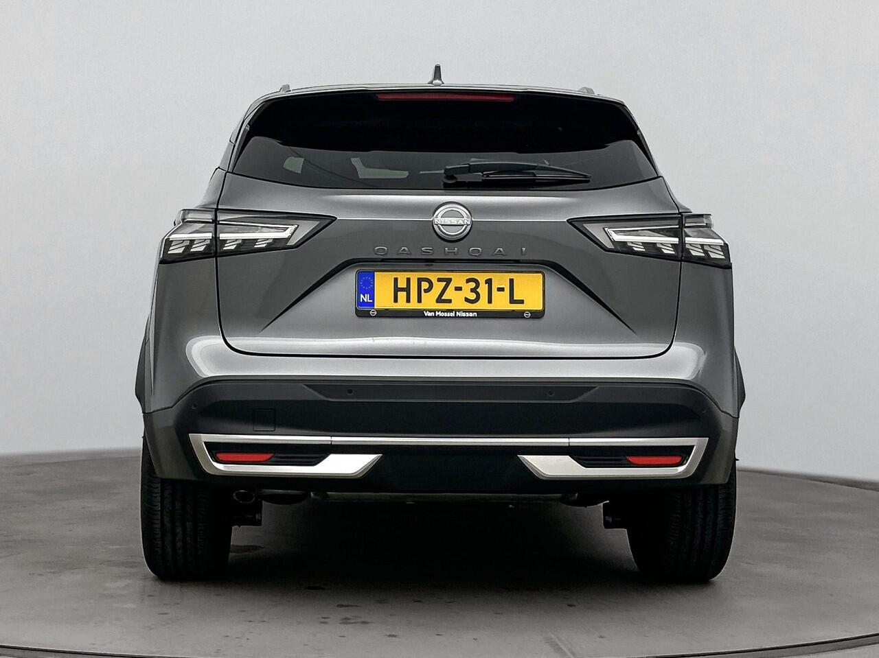 Nissan QASHQAI 1.3 MHEV Tekna | Panoramadak | Stoelverwarming | Stuurwielverwarming | Voorruitverwarming