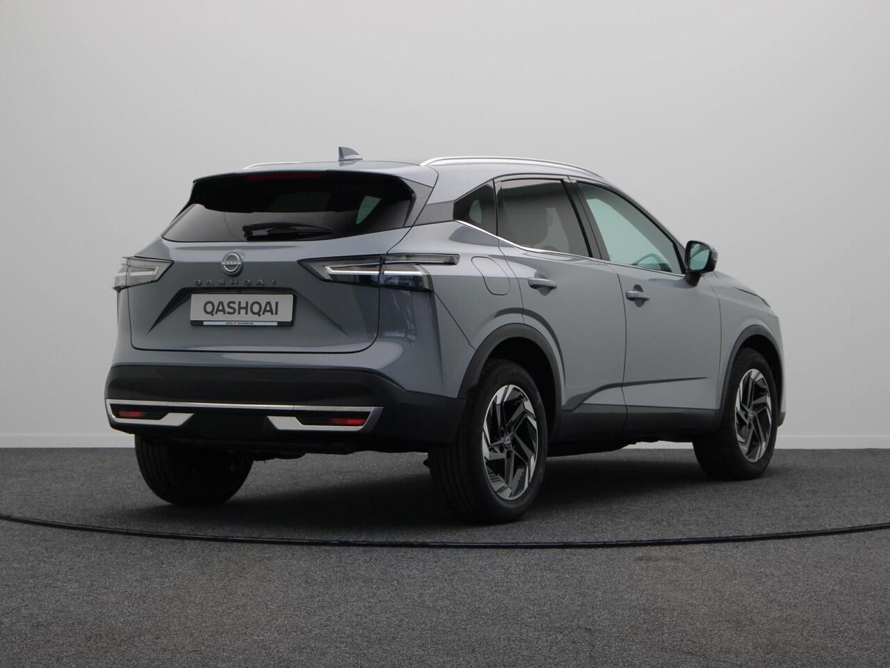 Nissan QASHQAI 158pk MHEV Xtronic N-Connecta | 1800KG Trekgewicht | 18" Velgen | Stoel, Stuur en Voorruitverwarming | Adaptieve Cruise Control | Keyless Entry | Panorama Dak |