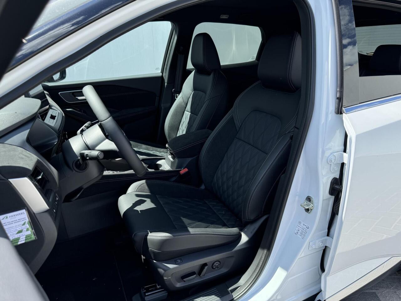 Nissan QASHQAI 1.5 e-Power Tekna Plus / Panoramadak / Cruise Control Adaptief / Rondomzicht Camera / Lederen bekleding