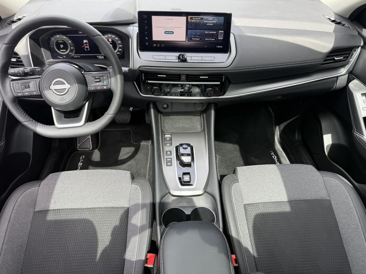 Nissan QASHQAI 1.5 e-Power N-Connecta / 360 Graden Camera / Panoramadak / Stuurverwarming / Stoelverwarming/ Voorruitverwarming/ Apple Carplay/ Adaptieve Cruise Control