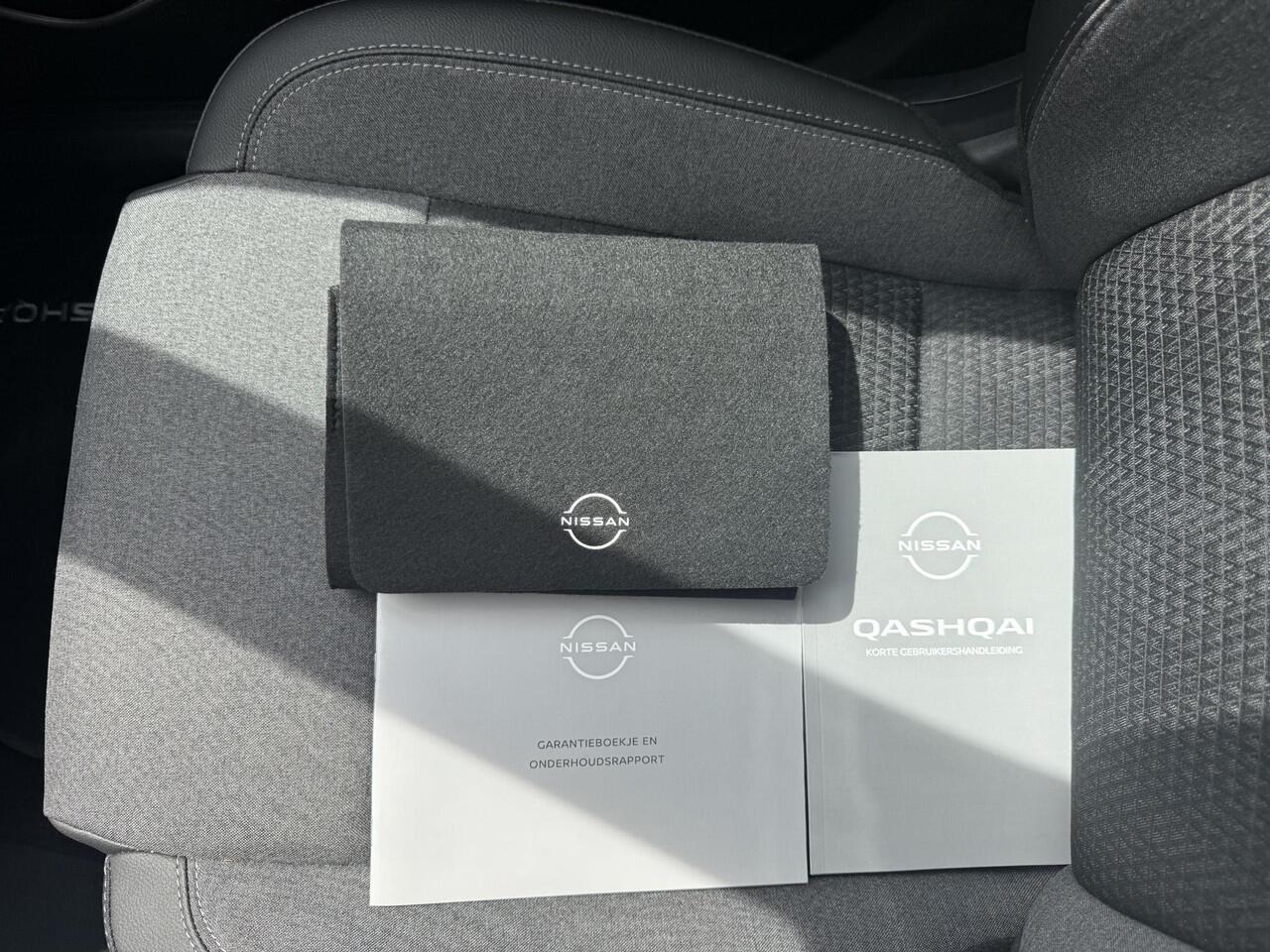 Nissan QASHQAI 1.5 e-Power N-Connecta / 360 Graden Camera / Panoramadak / Stuurverwarming / Stoelverwarming/ Voorruitverwarming/ Apple Carplay/ Adaptieve Cruise Control