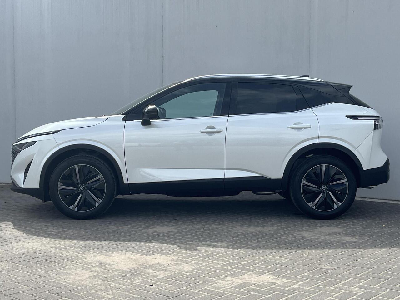 Nissan QASHQAI 1.3 MHEV Xtronic Tekna Automaat / ¤4.000,- Nissan Voorraadvoordeel / NIEUW uit voorraad leverbaar! / Panoramadak / Googlemaps Navigatie / HUD / 360° Camera / Apple Carplay & Android Auto / Elektrische Achterklep / Stuur- en Stoelverwarming voor / Voorruit