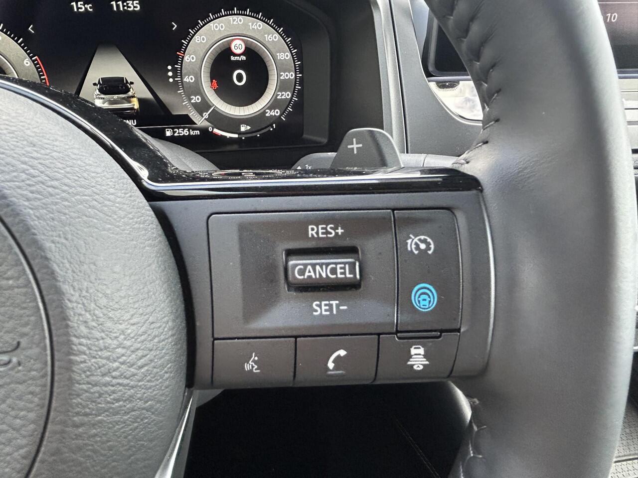 Nissan QASHQAI 1.3 MHEV Xtronic N-Connecta / Nieuw Model / Facelift / Cold Pack / Elektrische Achterklep / Head-up Display / All Season banden / Apple carplay / Android auto / Adaptieve cruise control