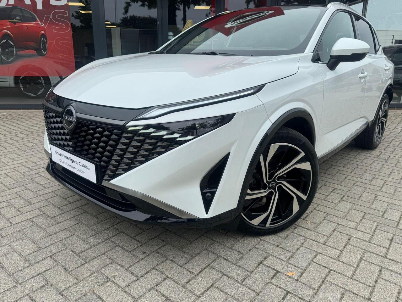 Nissan QASHQAI MHEV 158 Xtronic Tekna Plus | AUTOMAAT | PANORAMADAK | COLD PACK | MASSAGESTOELEN | 20 INCH |