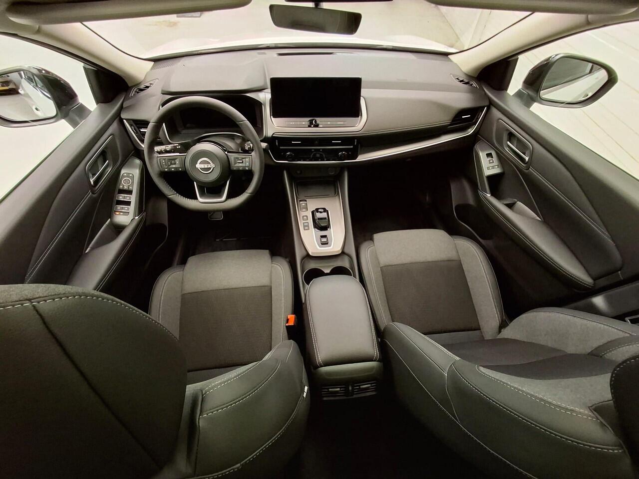 Nissan QASHQAI 1.5 e-Power N-Connecta / ¤1500,- Introductiekorting / Nieuwste Generatie E-Power! / Nieuw uit Voorraad Leverbaar / Panoramadak / Stoel- en Stuurverwarming / Verwarmde Voorruit / Google Maps Navigatie /