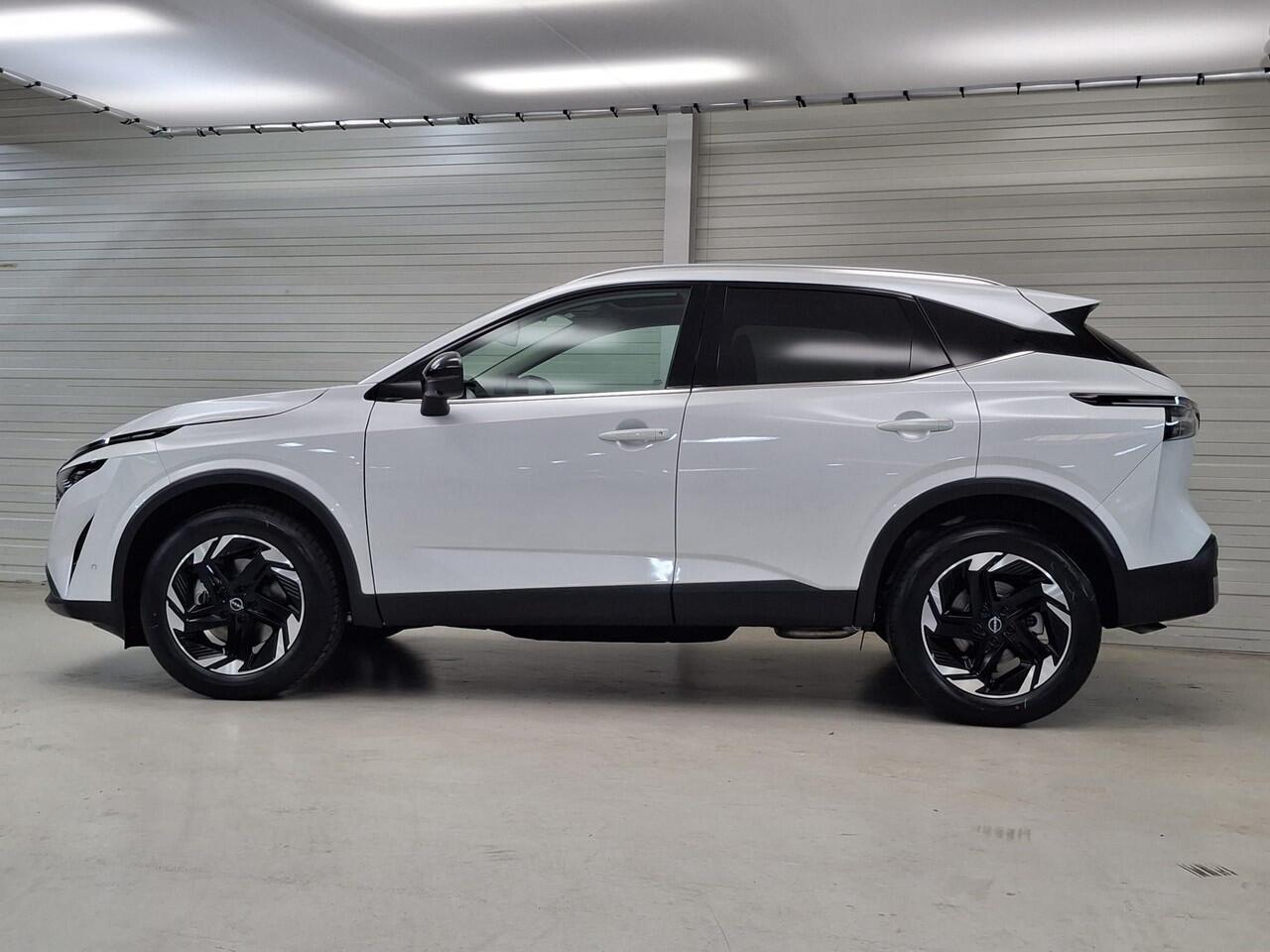 Nissan QASHQAI 1.5 e-Power N-Connecta / ¤1500,- Introductiekorting / Nieuwste Generatie E-Power! / Nieuw uit Voorraad Leverbaar / Panoramadak / Stoel- en Stuurverwarming / Verwarmde Voorruit / Google Maps Navigatie /