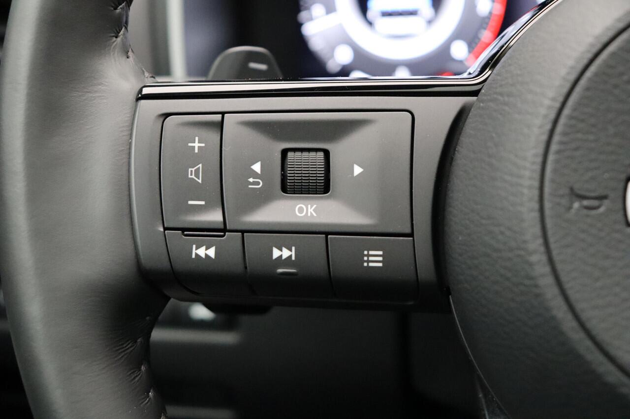 Nissan QASHQAI 158pk MHEV Xtronic N-Connecta | Stoel & stuurverwarming | Panorama dak | 360 rondomzicht camera | Heads up display |