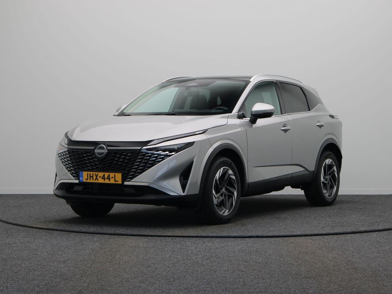 Nissan QASHQAI 158pk MHEV Xtronic N-Connecta | Headup-display | Stoel, stuur en voorruit verwarming | Rondomzicht camera | Elektrische achterklep | Panoramadak |