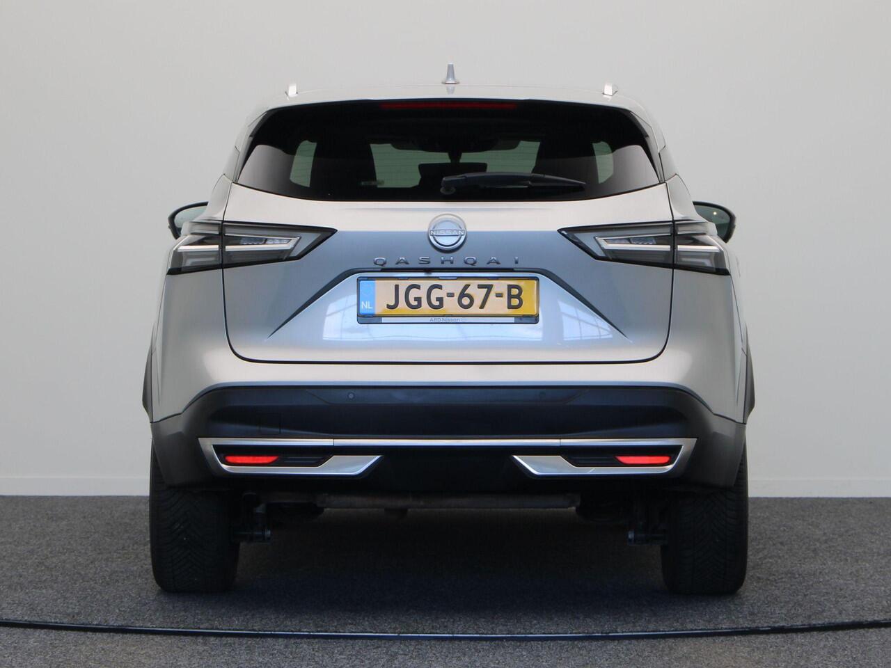 Nissan QASHQAI 158pk MHEV Xtronic N-Connecta | Pilot Assist | Rondomzicht Camera | Stoel, Stuur, Voorruitverwarming| Keyles Entery | 1800KG trekgewicht |