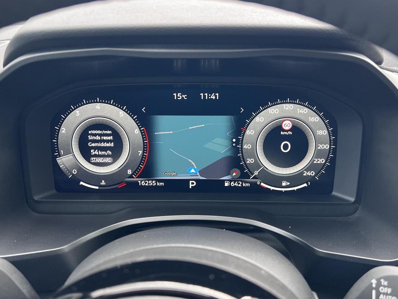 Nissan QASHQAI 1.3 MHEV Xtronic Tekna Plus Automaat / 1.800 kg trekgewicht / Panorama dak / Leder / Elektr. stoelen en klep / Navigatie / Adaptieve CC / HUD / Camera 360° / Stuur-, stoel- en voorruitverwarming / 20" LM wielen /