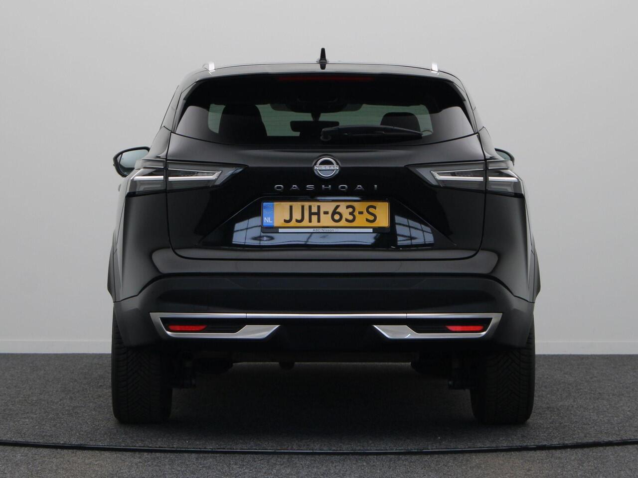 Nissan QASHQAI 158pk MHEV Xtronic N-Connecta | Headup display | 18" Velgen | Stoel, Stuur en Voorruitverwarming | Adaptieve Cruise Control | Elektrische Achterklep |
