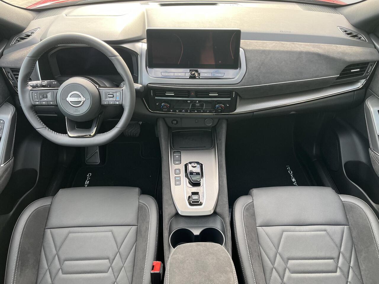 Nissan QASHQAI 1.5 e-Power N-Design / Panoramadak / 360° Camera / Apple Carplay & Android Auto / Navigatie full map / Stuur- en Stoelverwarming / Voorruit Verwarming / Keyless Entry & Start / Adaptieve Cruise Control / Climate Control / Alcantara Bekleding /
