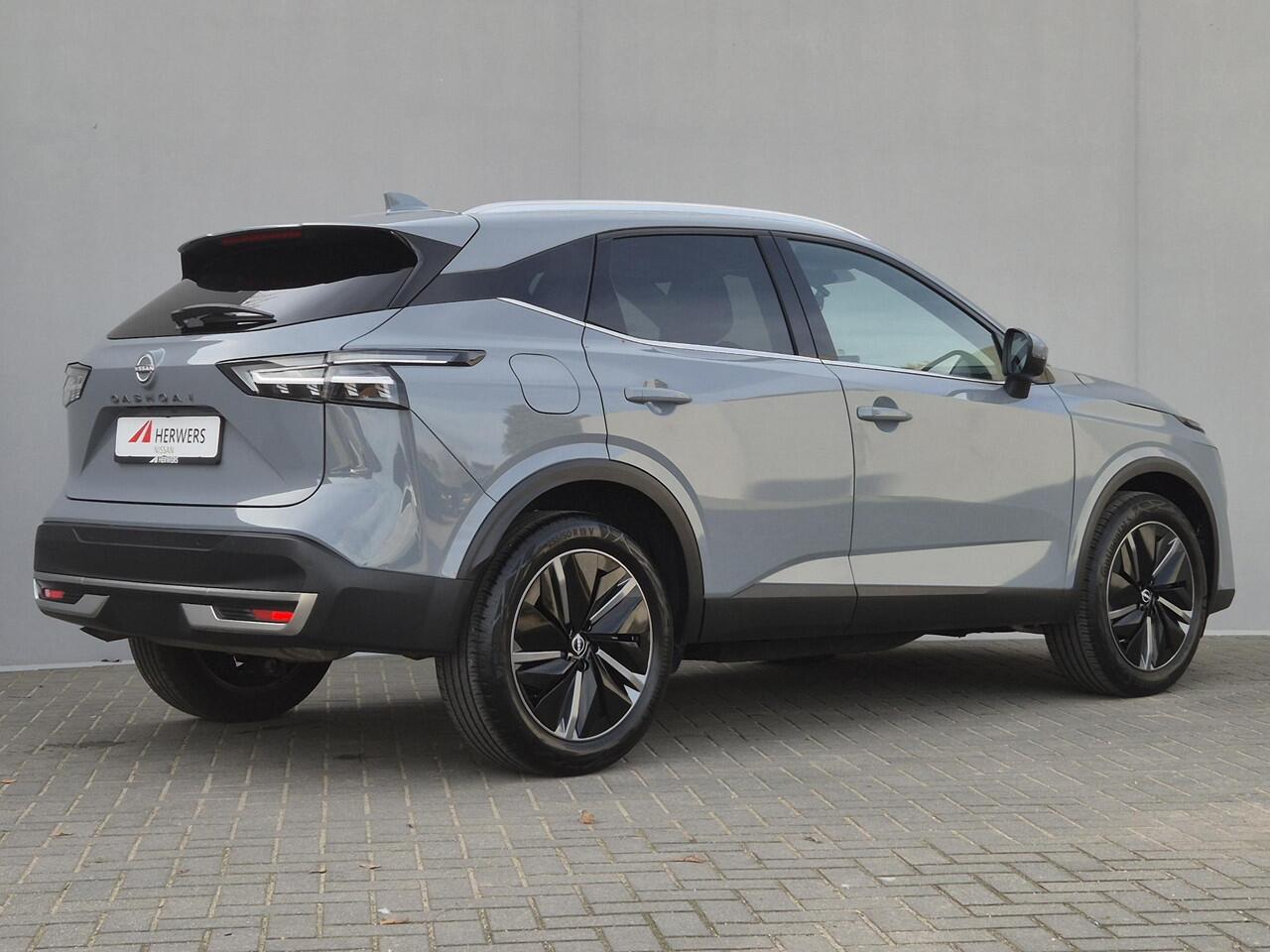 Nissan QASHQAI 1.3 MHEV Xtronic Tekna Automaat / Nieuw Model / Facelift / Fabrieksgarantie tot 04-2028 / HUD / Trekgewicht 1800 kg / Cold Pack / Rondomzicht camera / Elektrische achterklep / Apple Carplay Android Auto / Stuur-, Stoel en Voorruit verwarming /