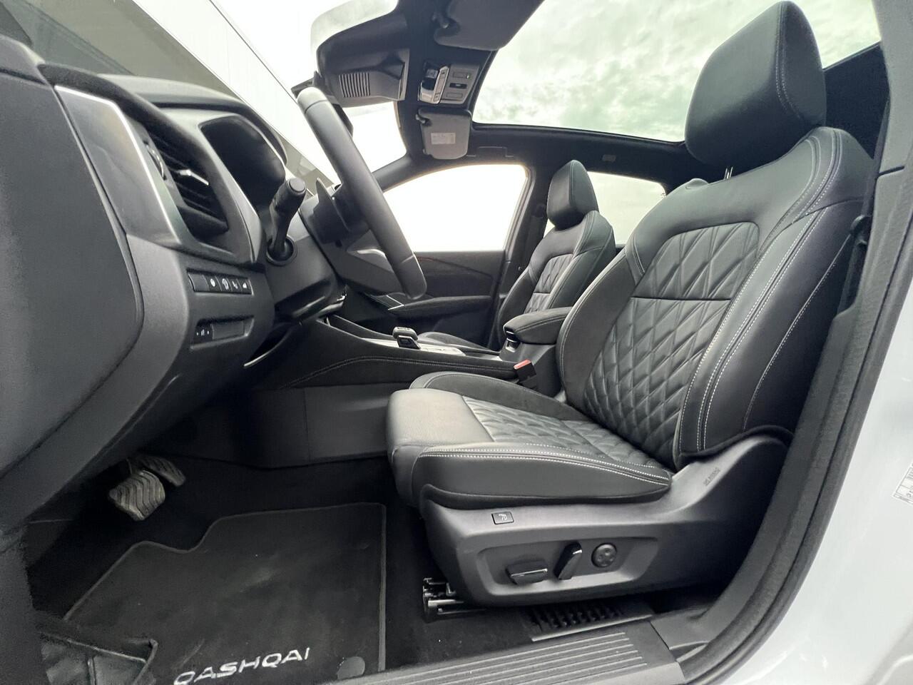 Nissan QASHQAI 1.3 MHEV Xtronic Tekna Plus | Panoramadak | BOSE | Navigatie | Massagestoelen