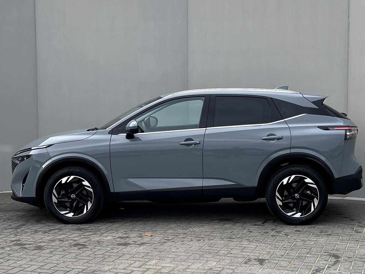 Nissan QASHQAI 1.3 MHEV Xtronic N-Connecta / Fabrieksgarantie tot 03-2028 / Facelift Nieuw Model / Cold Pack / HUD / Trekgewicht 1800 kg / Stuur-, Stoel en Voorruit verwarming / Elektrische achterklep / Camera 360° / Adaptief CC / Apple Carplay Android Auto /18" LM wie