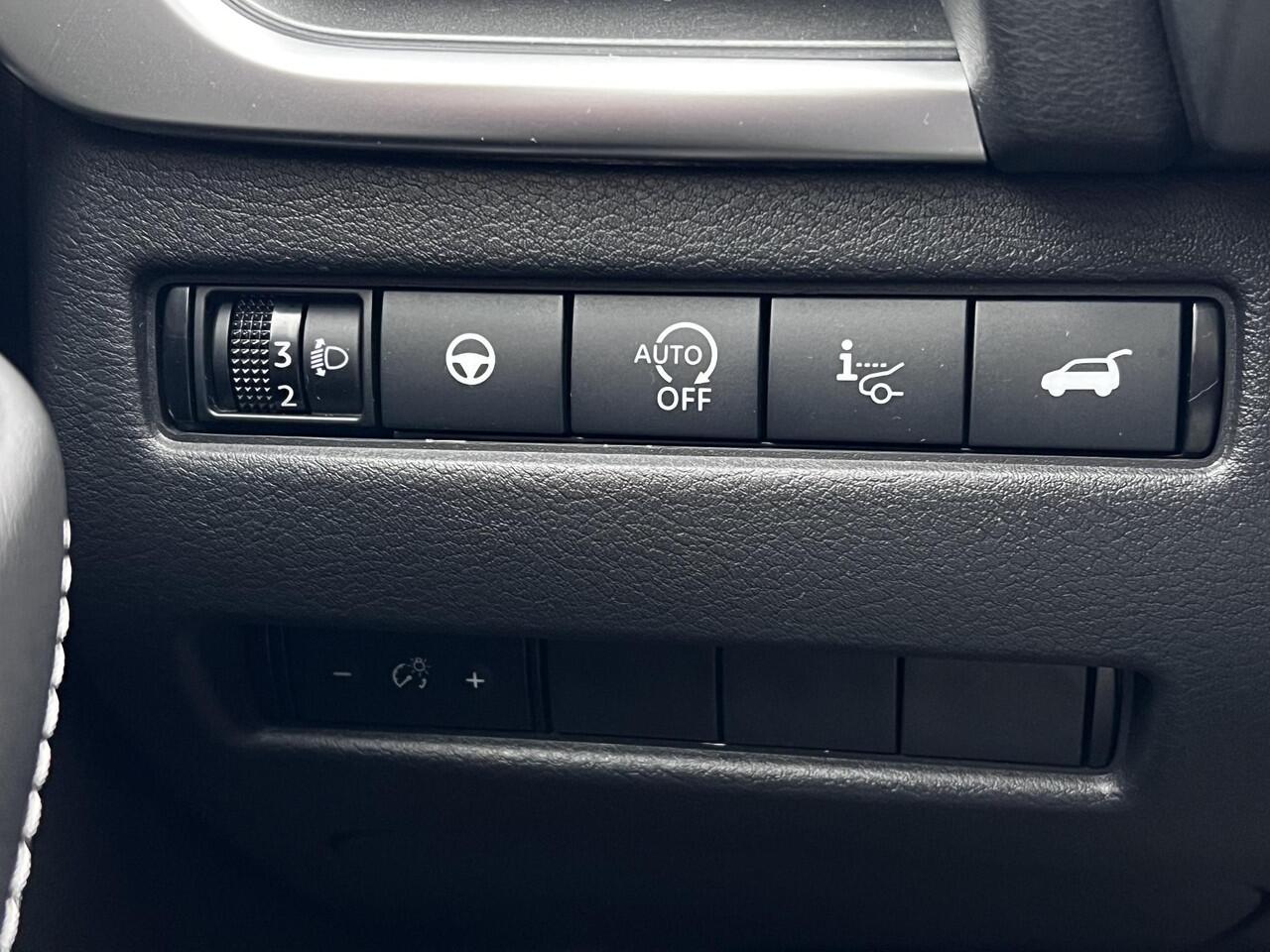 Nissan QASHQAI 1.3 MHEV Xtronic N-Connecta / Fabrieksgarantie tot 03-2028 / Facelift Nieuw Model / Cold Pack / HUD / Trekgewicht 1800 kg / Stuur-, Stoel en Voorruit verwarming / Elektrische achterklep / Camera 360° / Adaptief CC / Apple Carplay Android Auto /18" LM wie