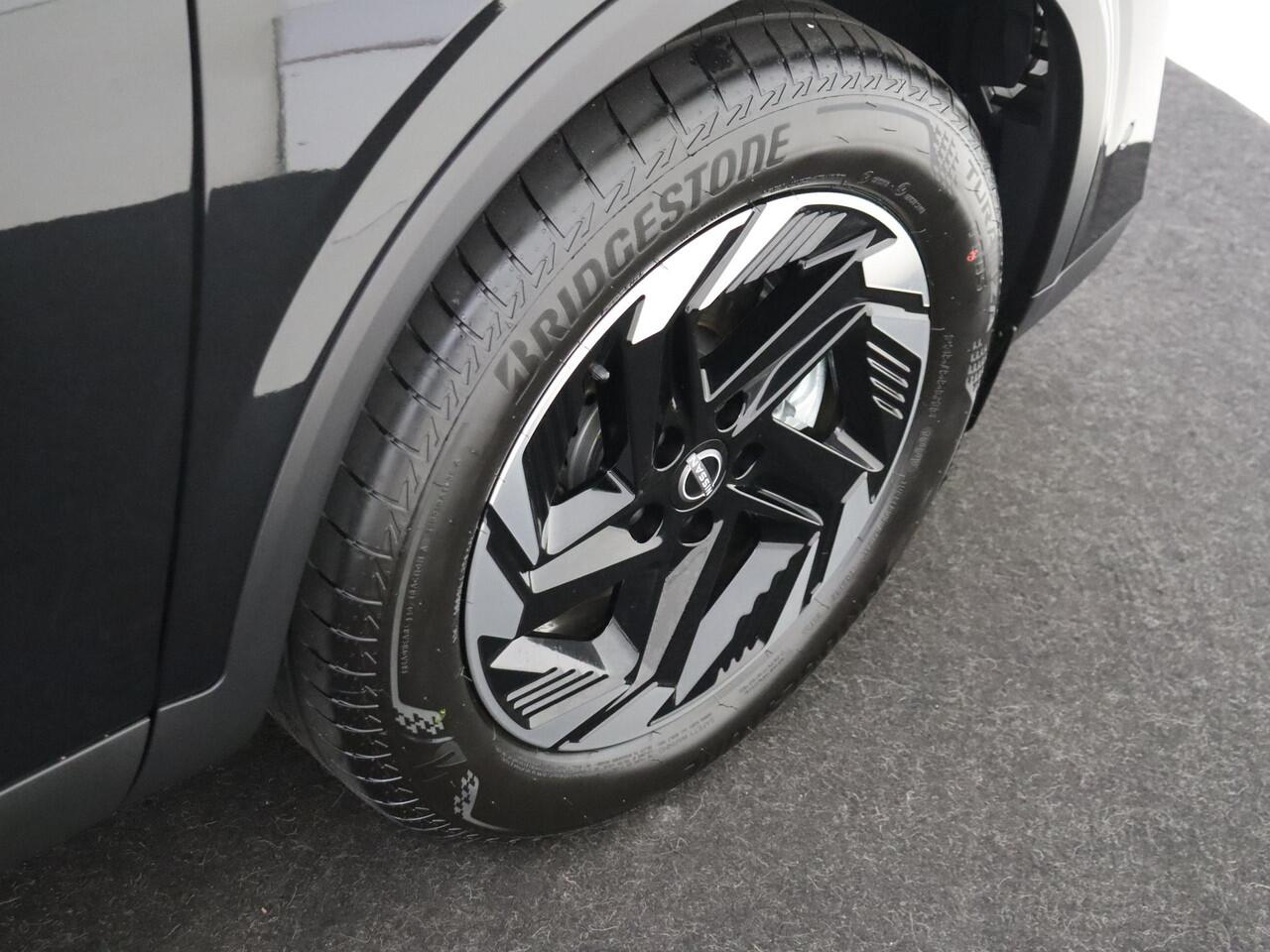 Nissan QASHQAI 1.5 e-Power N-Connecta 205PK | Google Navigatie | Panorama-dak | Stoel- en Stuurverwarming | 360 Camera | Adaptieve Cruise Control | Keyless | Apple CarPlay & Android Auto