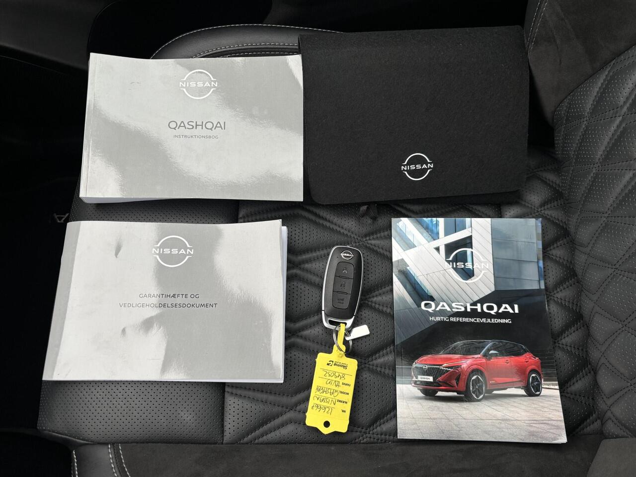 Nissan QASHQAI 1.3 MHEV Xtronic Tekna Plus Automaat / Fabrieksgarantie tot 03-2028 / Facelift / HUD / Panoramadak / Trekgewicht 1800 kg / Stuur-, Stoel en Voorruit verwarming / Rondomzicht camera / Bose Audio Systeem / Adaptief CC / Stoelen met massage functie /