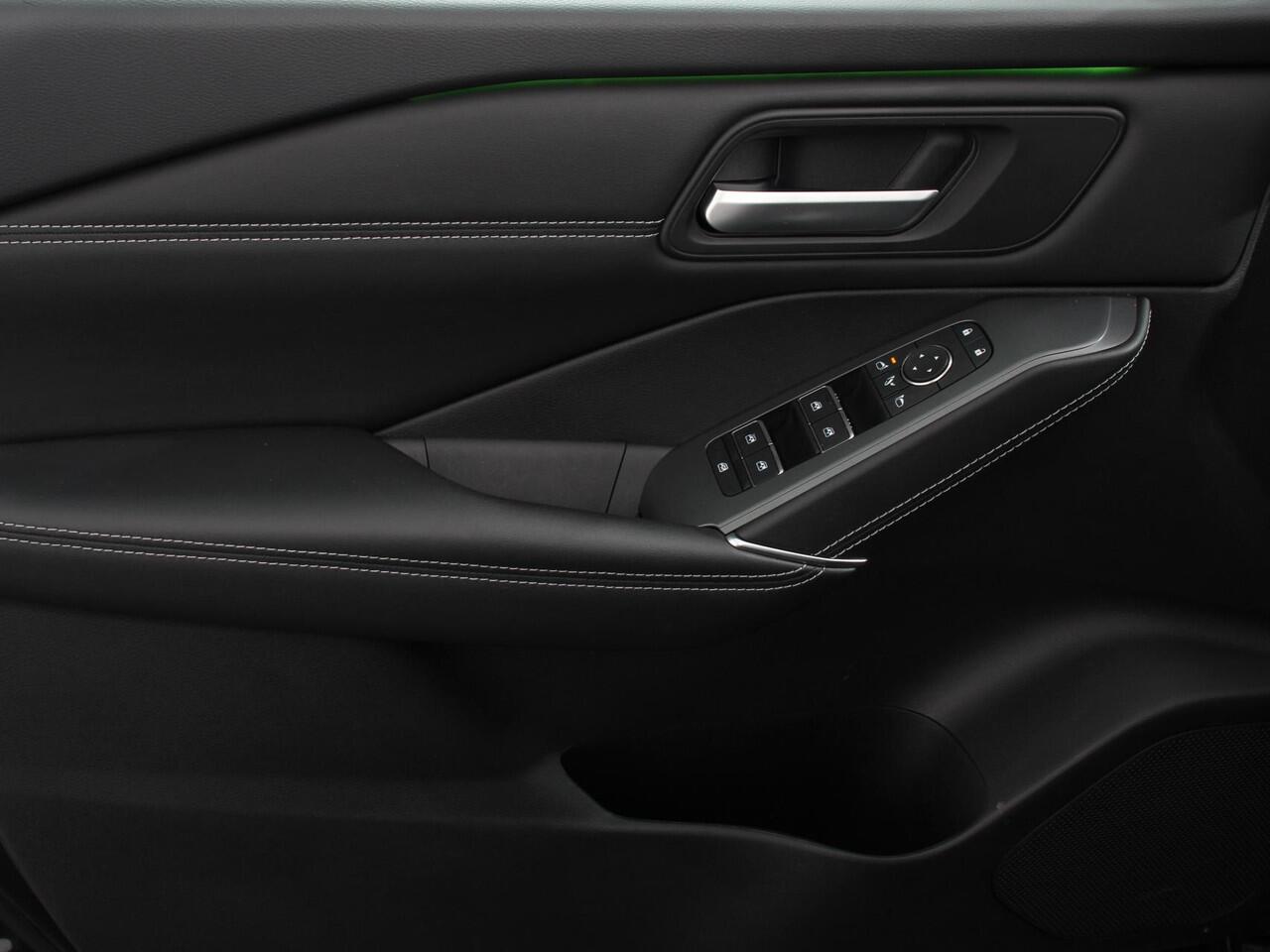 Nissan QASHQAI 1.3 MHEV Automaat N-Connecta | Navigatie | Climate Control | Sfeerverlichting | Camera 360 | Led | Dab | Verwarmde voorstoelen | Adaptive Cruise Control | Digitale Cockpit | Lichtmetalen Velgen