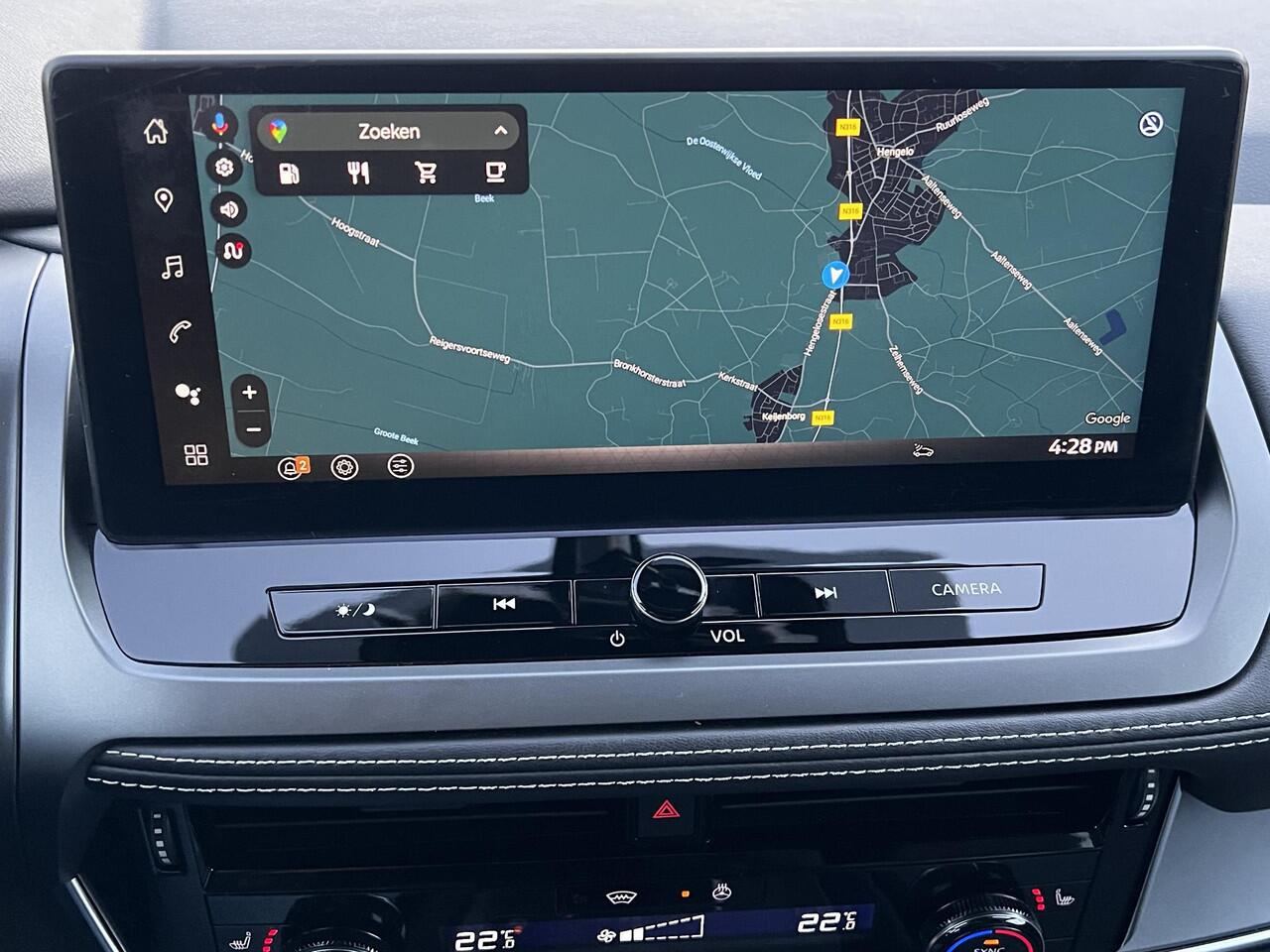 Nissan QASHQAI 1.3 MHEV Xtronic N-Connecta / Fabrieksgarantie tot 03-2028 / Facelift Nieuw Model / Panorama dak / Cold Pack / HUD / Trekgewicht 1800 kg / Stuur-, Stoel en Voorruit verwarming / Elektrische achterklep / Camera 360° / Adaptief CC / Apple Carplay Android A