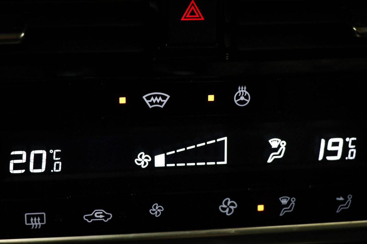 Nissan QASHQAI 1.3 MHEV Xtronic N-Connecta | PANORAMADAK | HEAD UP | STUURVERWARMING | DAB | APPLE | 360 CAMERA