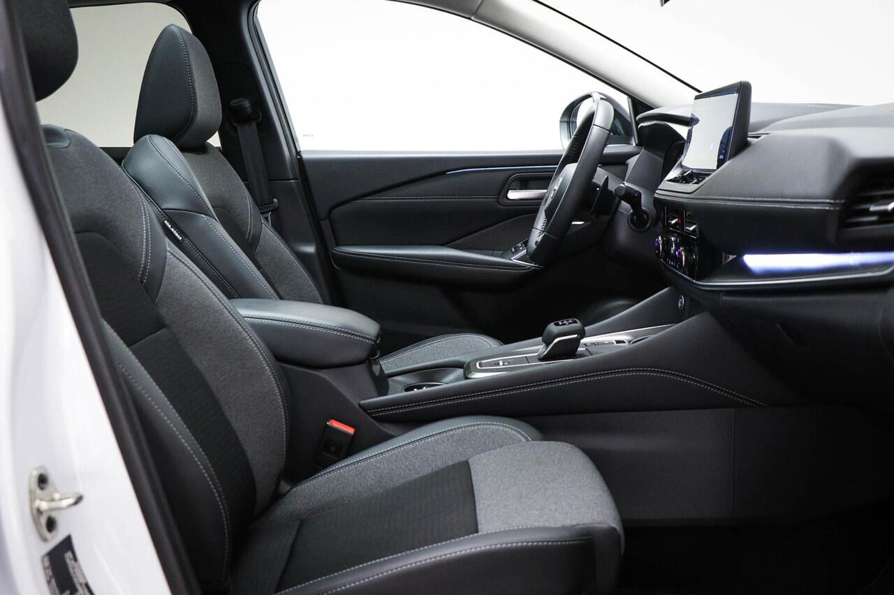 Nissan QASHQAI 1.3 MHEV Xtronic N-Connecta | PANORAMADAK | HEAD UP | STUURVERWARMING | DAB | APPLE | 360 CAMERA