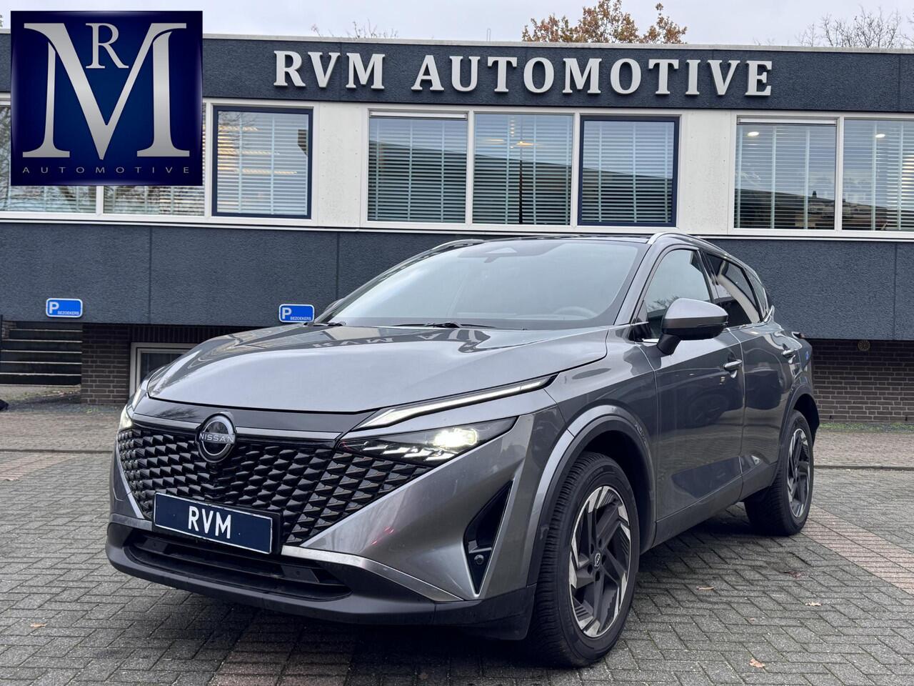 Nissan QASHQAI 1.3 MHEV Xtronic N-Connecta VAN: ¤37.900,- VOOR: ¤34.577,- UW EINDEJAARSVOORDEEL: ¤3.323,- | FABRIEKSGARANTIE| PANO| VOORRUITVERWARMING| STOEL + STUUR VERWARMING| 360 CAMERA| DODE HOEK| HEAD-UP| ELEK. ACHTERKLEP
