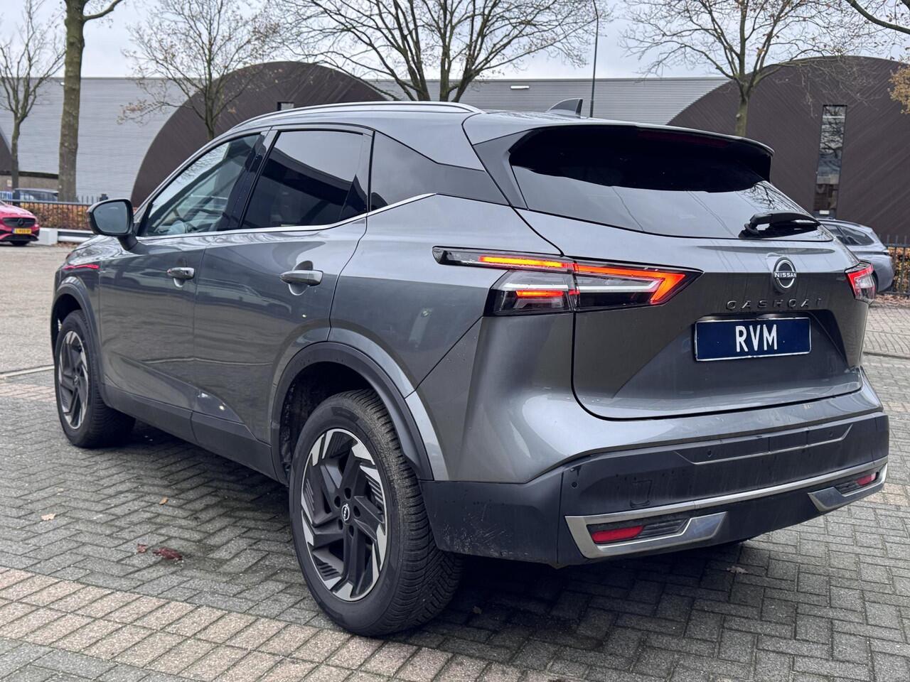 Nissan QASHQAI 1.3 MHEV Xtronic N-Connecta VAN: ¤37.900,- VOOR: ¤34.577,- UW EINDEJAARSVOORDEEL: ¤3.323,- | FABRIEKSGARANTIE| PANO| VOORRUITVERWARMING| STOEL + STUUR VERWARMING| 360 CAMERA| DODE HOEK| HEAD-UP| ELEK. ACHTERKLEP