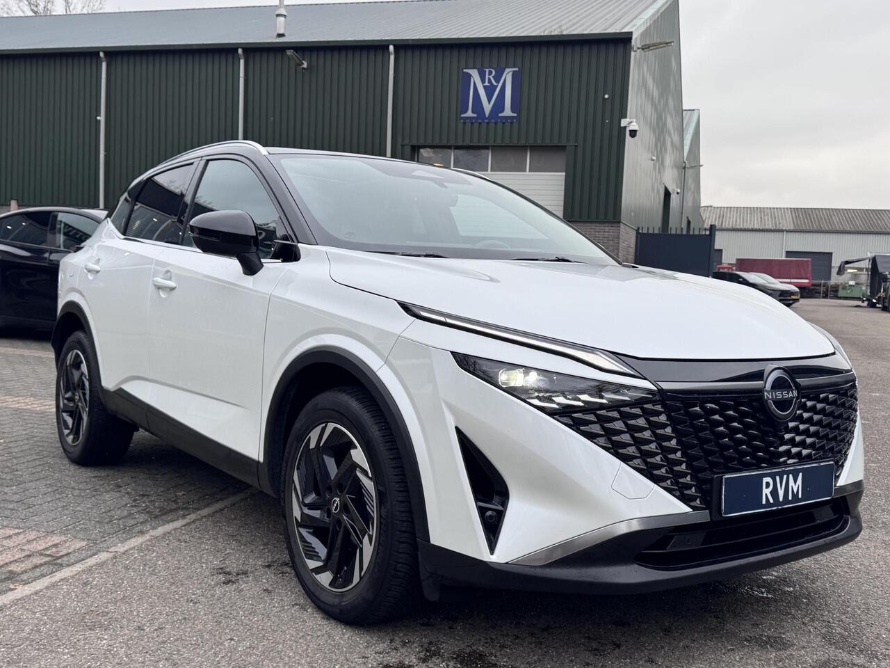 Nissan QASHQAI 1.3 MHEV Xtronic N-Connecta VAN: ¤37.900,- VOOR: ¤34.577,- UW EINDEJAARSVOORDEEL: ¤3.323,- | FABRIEKSGARANTIE| PANO| VOORRUITVERWARMING| STOEL + STUUR VERWARMING| 360 CAMERA| DODE HOEK| HEAD-UP| ELEK. ACHTERKLEP