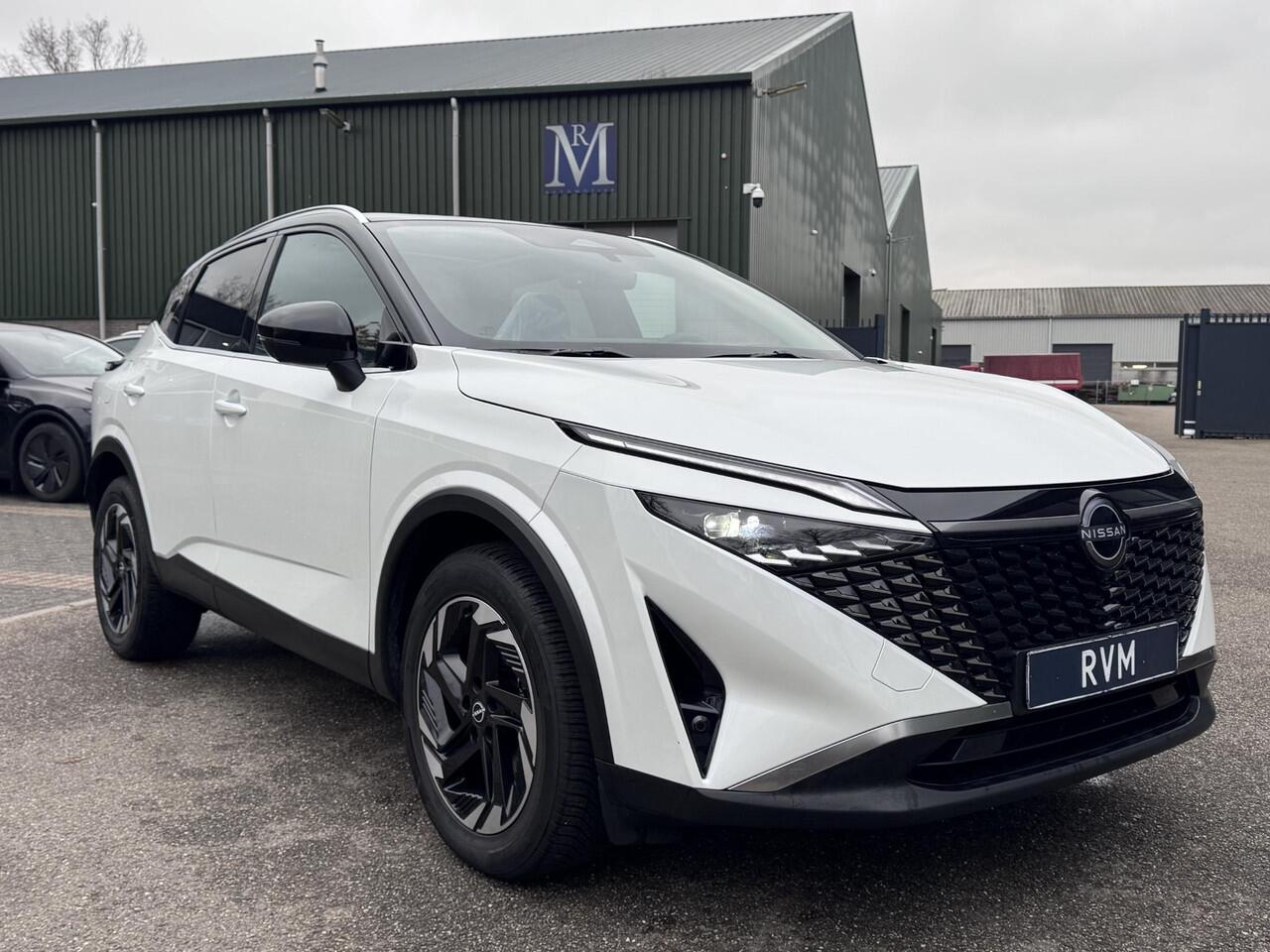 Nissan QASHQAI 1.3 MHEV Xtronic N-Connecta VAN: ¤37.900,- VOOR: ¤34.577,- UW EINDEJAARSVOORDEEL: ¤3.323,- | FABRIEKSGARANTIE| PANO| VOORRUITVERWARMING| STOEL + STUUR VERWARMING| 360 CAMERA| DODE HOEK| HEAD-UP| ELEK. ACHTERKLEP