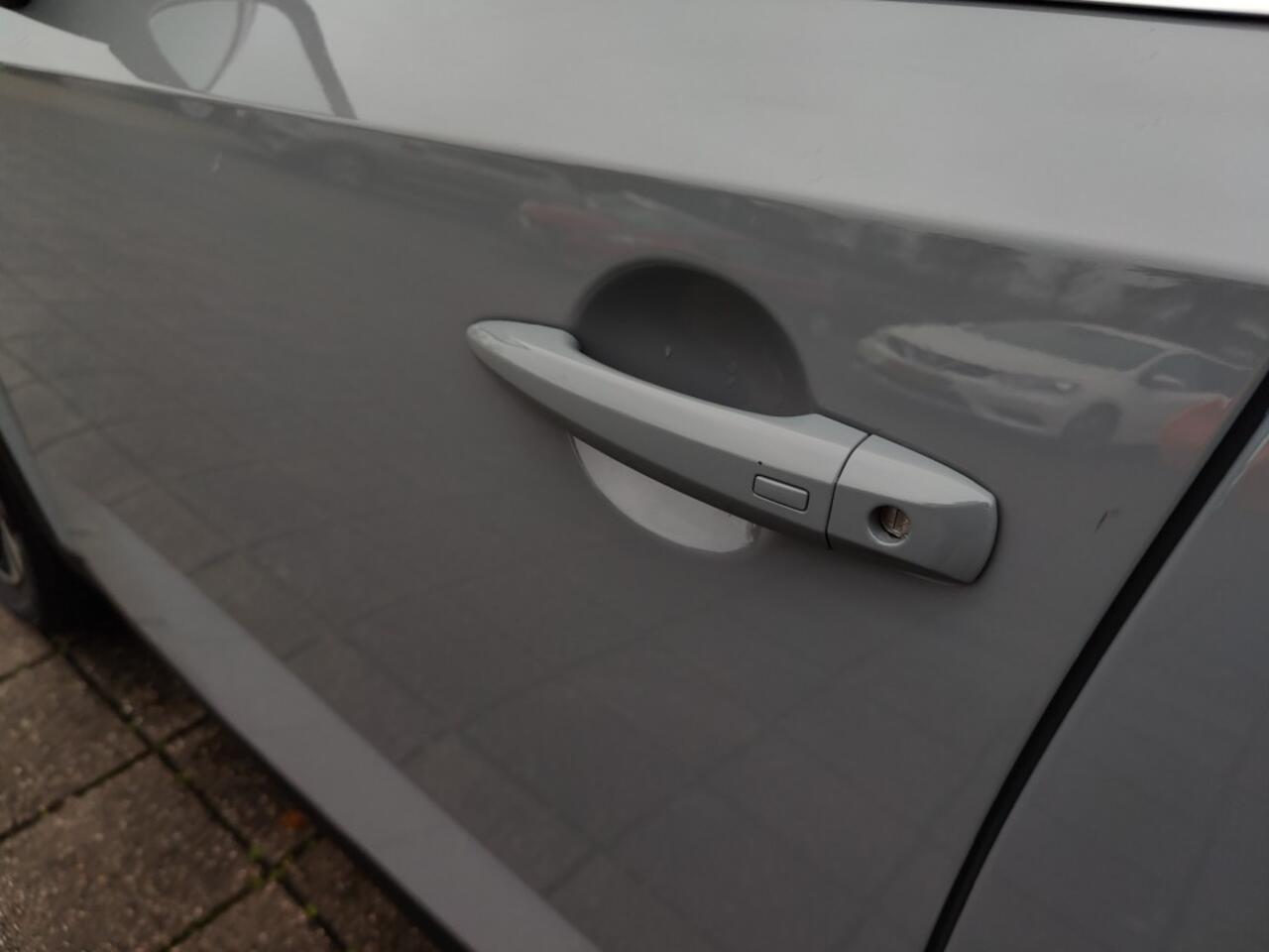 Nissan QASHQAI 1.3 MHEV Xtronic Business Executive