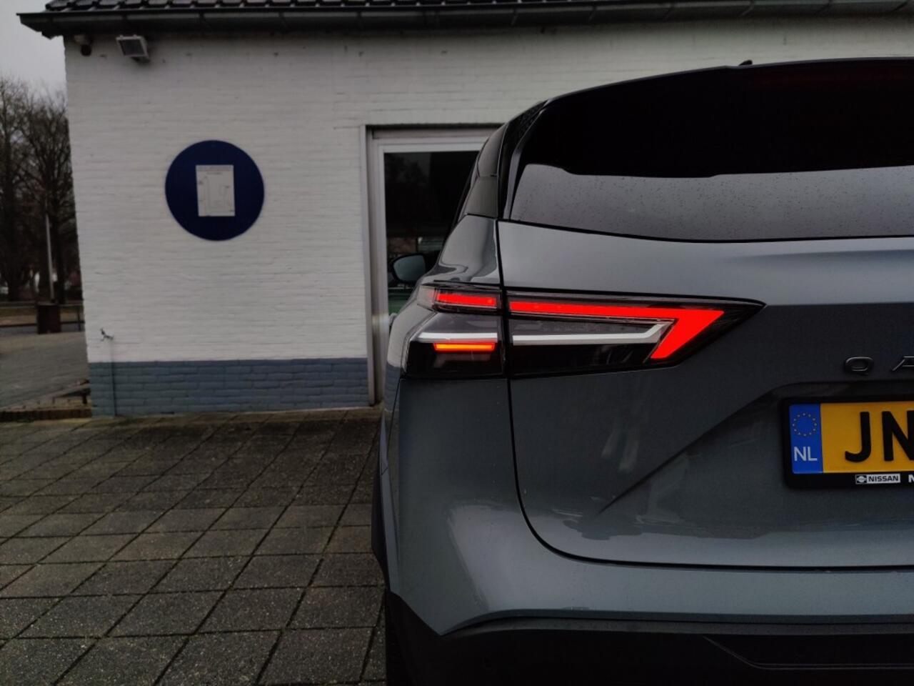 Nissan QASHQAI 1.3 MHEV Xtronic Business Executive