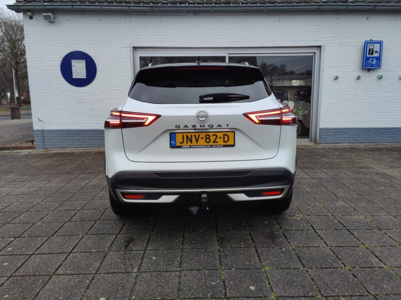 Nissan QASHQAI 1.3 MHEV Xtronic Business Executive