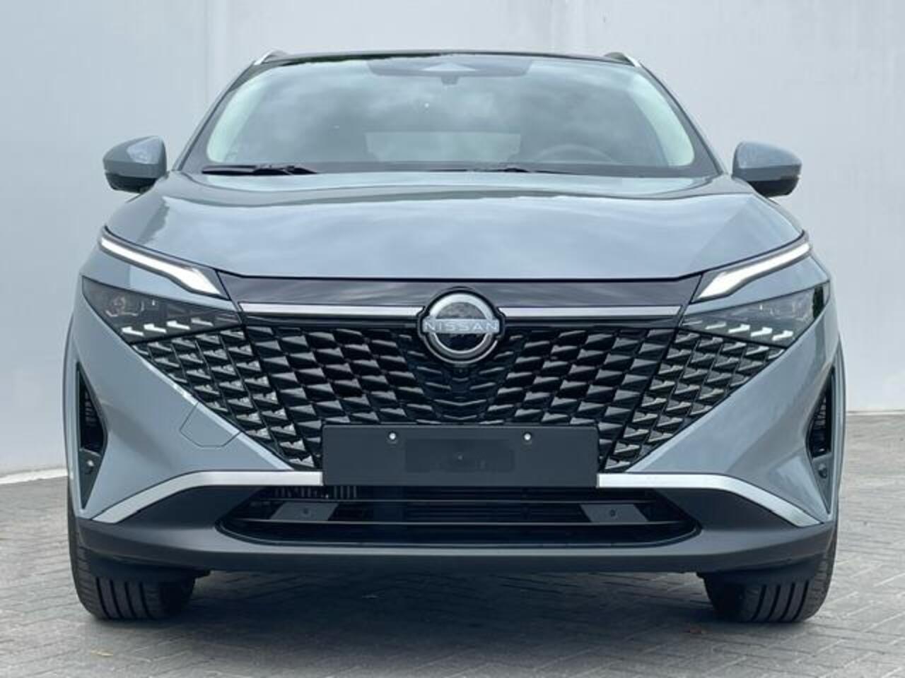 Nissan QASHQAI 1.3 MHEV N-Connecta / ¤4500,- EINDEJAARSVOORDEEL / NIEUW Uit Voorraad Leverbaar! / Panoramadak / Google Maps Navigatie / Stuur- & Stoelverwarming / 360° Camera / Stuur- en Stoelverwarming voor / Voorruit Verwarming / Adaptieve Cruise Control / Climate Con