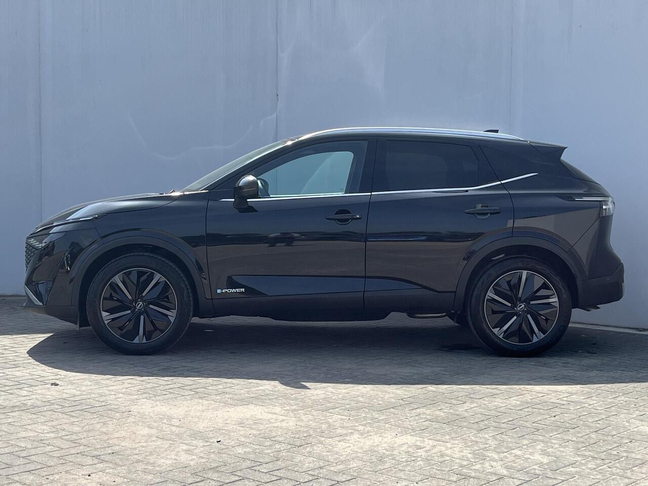 Nissan QASHQAI 1.5 e-Power Tekna Automaat / ¤4000,- EINDEJAARSVOORDEEL / NIEUW uit voorraad leverbaar! / Panoramadak / Googlemaps Navigatie / HUD / 360° Camera / Elektrische Achterklep / Stuur- en Stoelverwarming voor / Voorruit Verwarming / Elektrische Verstelbare Bes