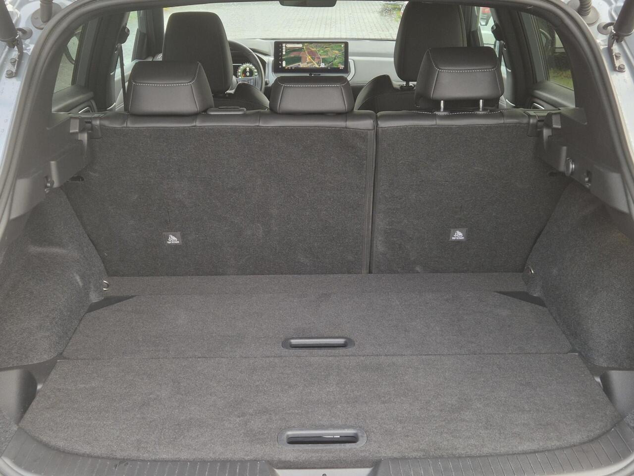 Nissan QASHQAI 1.3 MHEV Tekna / Fabrieksgarantie tot 04-2028 / Head-UP Display / Elektrisch Verstelbare Bestuurdersstoel met Geheugen / Adaptief Cruise Control / Stuur-, Stoel en Voorruit Verwarming / Elektrische Achterklep / 360 Graden Camera / Apple Carplay & Android 