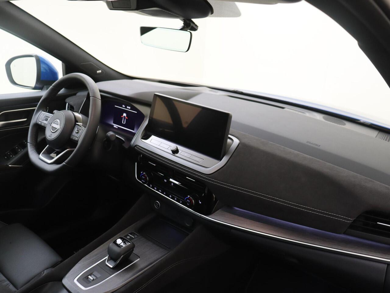 Nissan QASHQAI 1.3 MHEV Xtronic Tekna Plus 158PK | BOSE | Panorama-dak | 360 Camera | Stoelverwarming | Matrix LED | Head-up display | Lichtmetalen velgen 20" | Navigatie