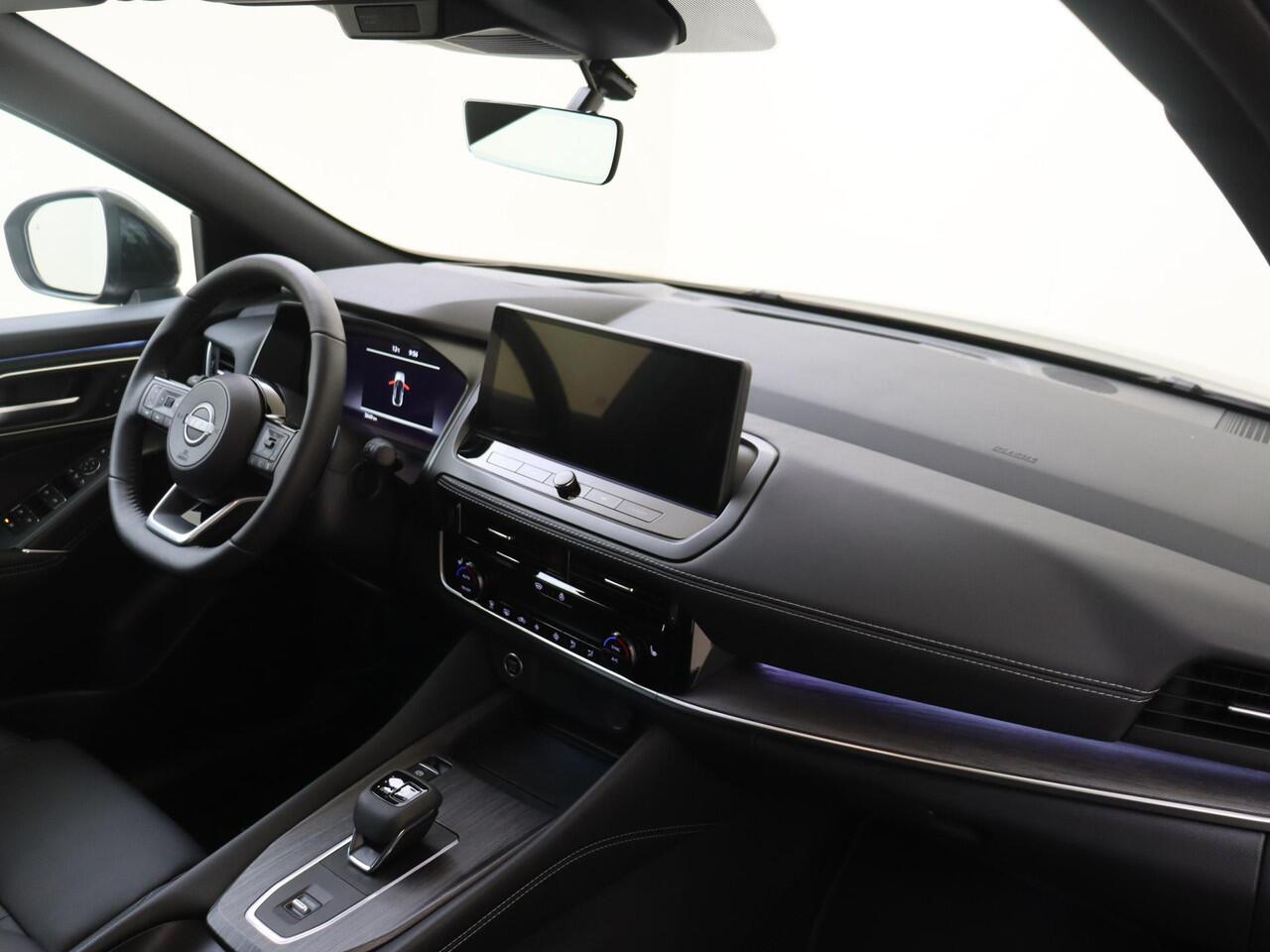 Nissan QASHQAI 1.3 MHEV Xtronic Tekna 158PK | 360 Camera | Stoelverwarming | Head-up display | Matrix LED | Navigatie | Leder | Keyless | Lichtmetalen velgen 19"