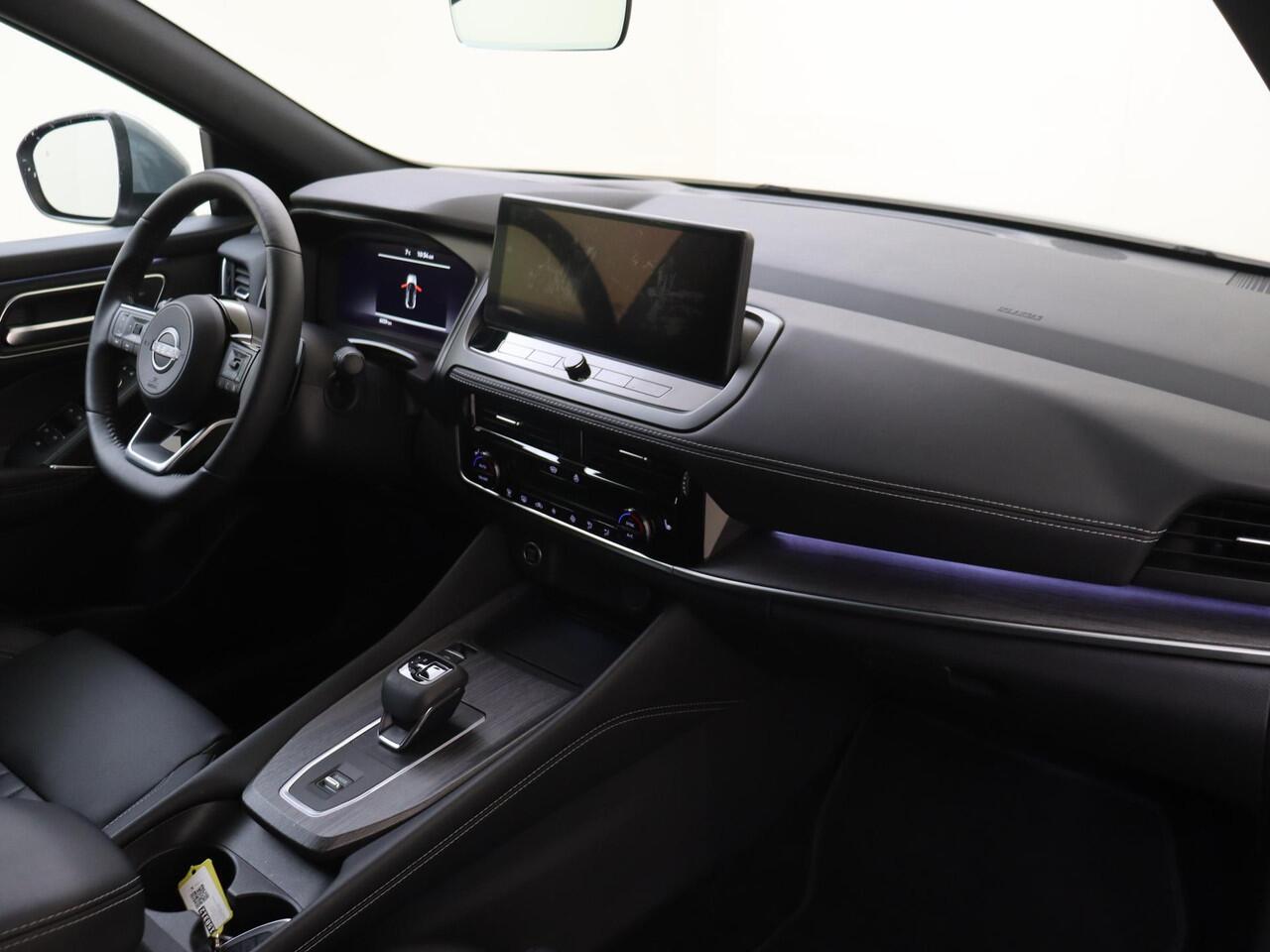 Nissan QASHQAI 1.3 MHEV Xtronic Tekna Stoel, stuur en voorruitverwarming