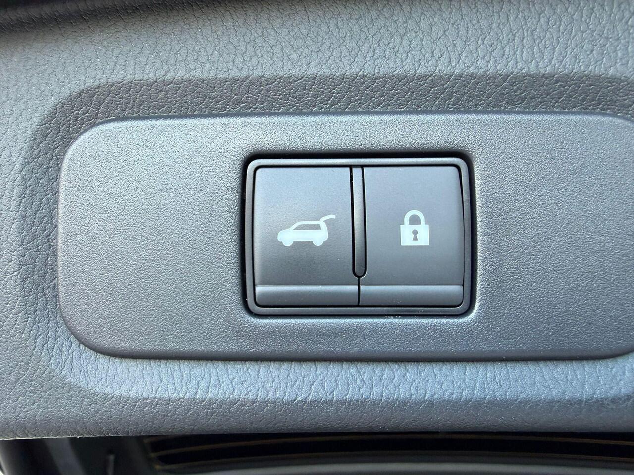 Nissan QASHQAI 1.3 MHEV Xtronic N-Connecta *Easy & Design Pack*