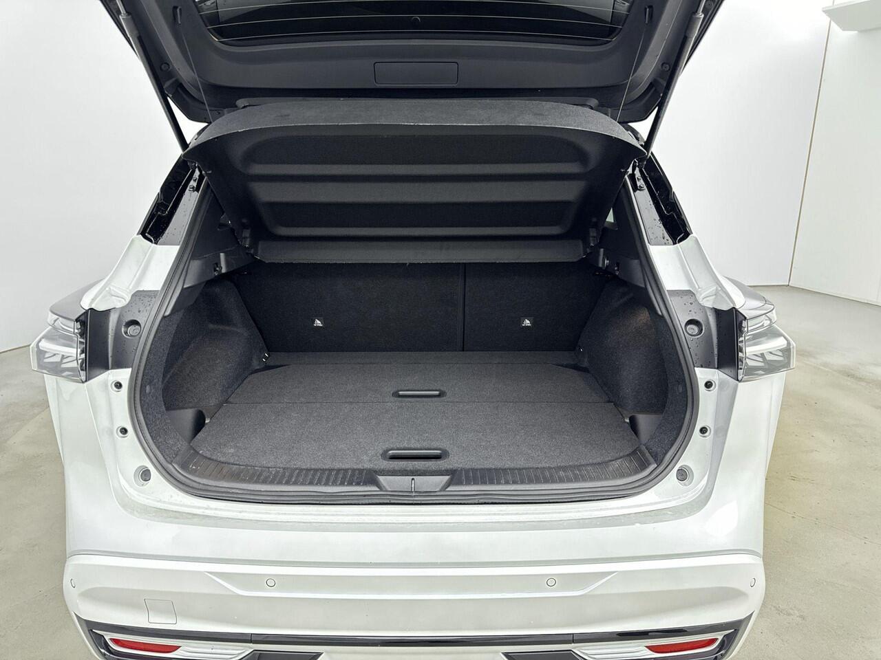 Nissan QASHQAI 1.5 e-Power N-design | Stoel stuur en voorruitverwarming | 360 graden camera | Apple Car Play | Two Tone kleurstelling