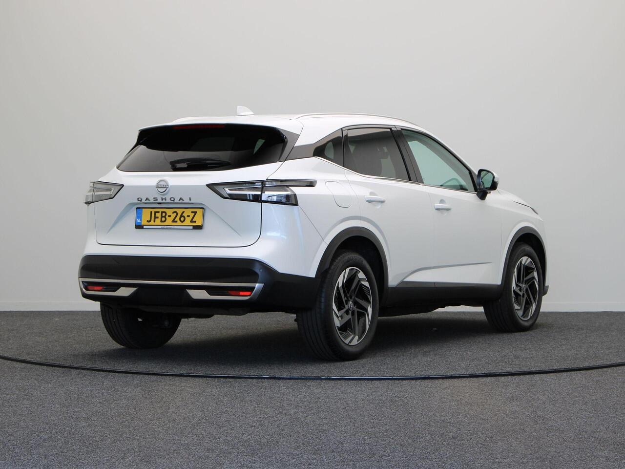 Nissan QASHQAI 158pk MHEV Xtronic N-Connecta | Pilot Assist | Rondomzicht Camera | Stoel, Stuur, Voorruitverwarming| Keyles Entery | 1800KG trekgewicht |