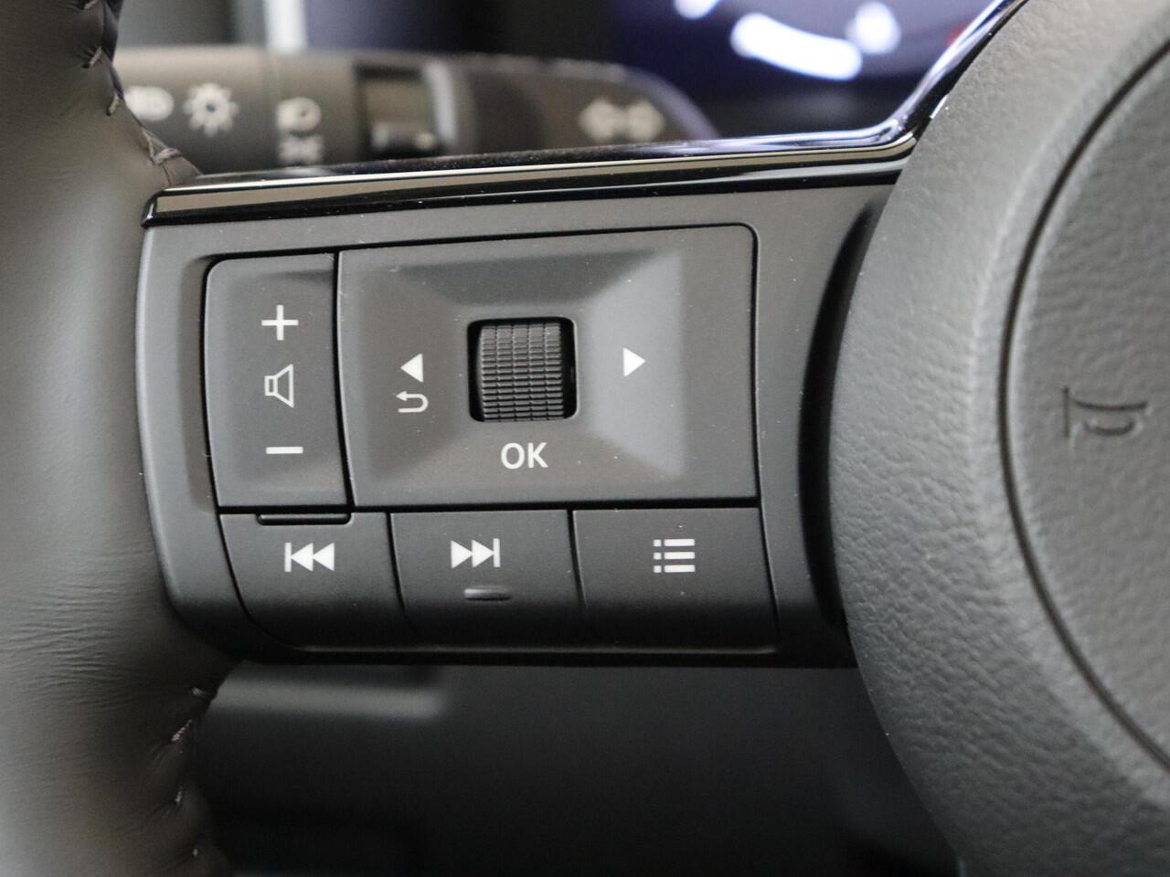 Nissan QASHQAI 1.3 MHEV N-Connecta Cold pack | Panorama dak | Stoelverwarming | 360 Camera |