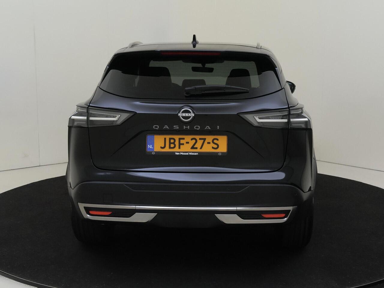 Nissan QASHQAI 1.3 MHEV N-Connecta Cold pack | Panorama dak | Stoelverwarming | 360 Camera |