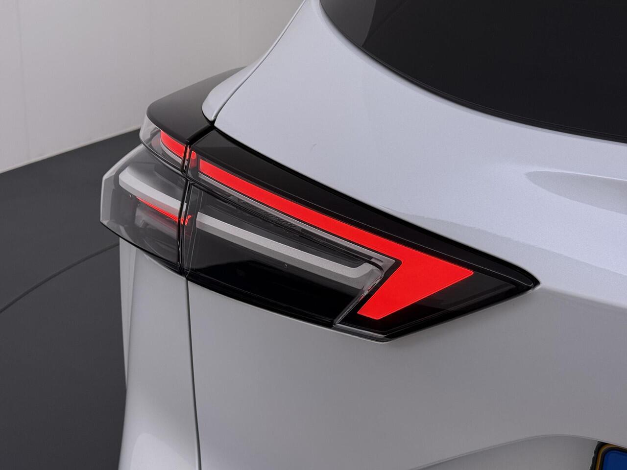 Nissan QASHQAI 1.3 MHEV Xtronic N-Connecta VAN ¤ 35.900, - VOOR ¤ 31.877,- UW LENTEVOORDEEL ¤ 4.023,-! | FABRIEKSGARANTIE| PANO| VOORRUITVERWARMING| STOEL + STUUR VERWARMING| 360 CAMERA| DODE HOEK| HEAD-UP| ELEK. ACHTERKLEP