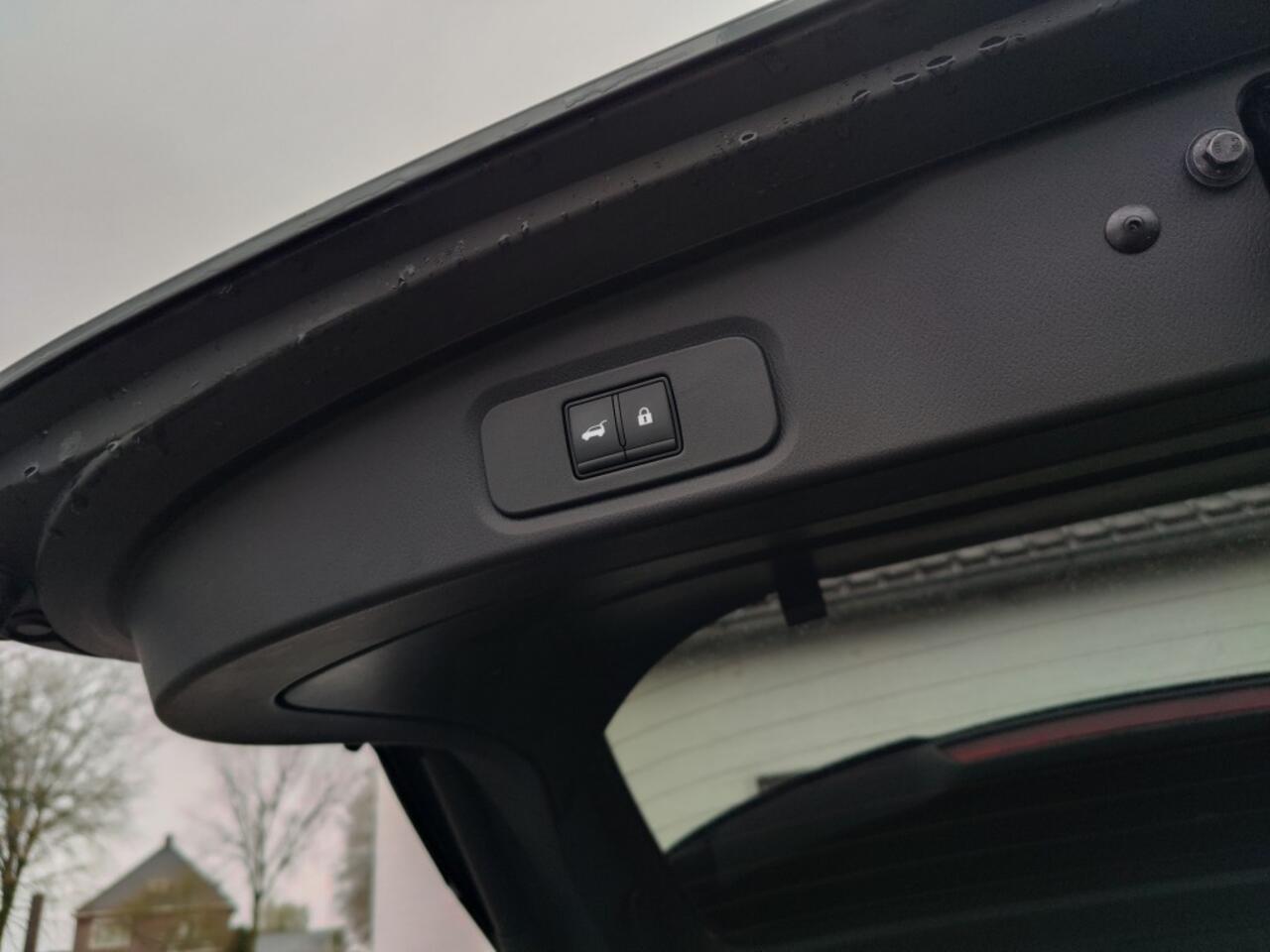 Nissan QASHQAI 1.3 MHEV Xtronic Business Executive