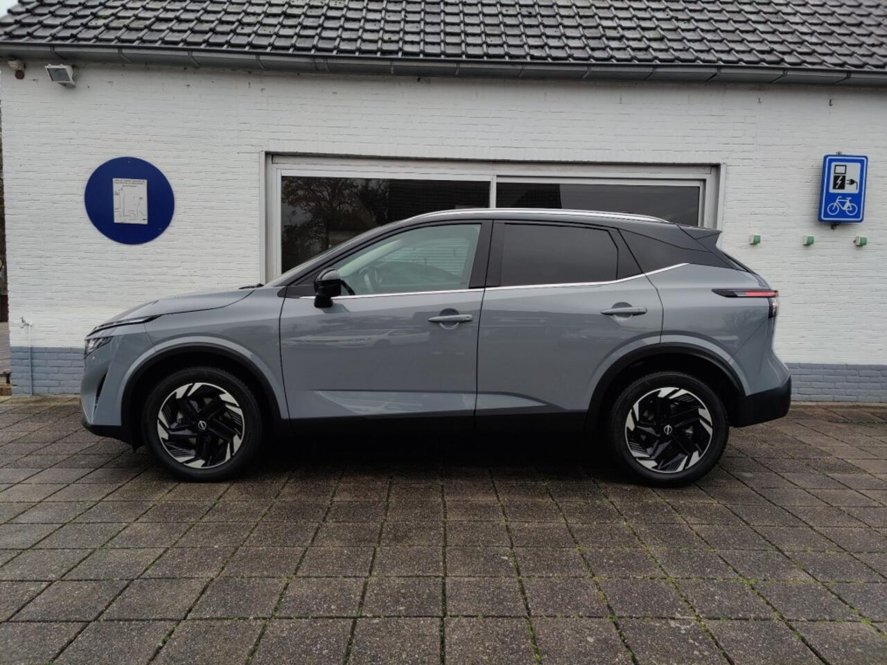 Nissan QASHQAI 1.3 MHEV Xtronic Business Executive