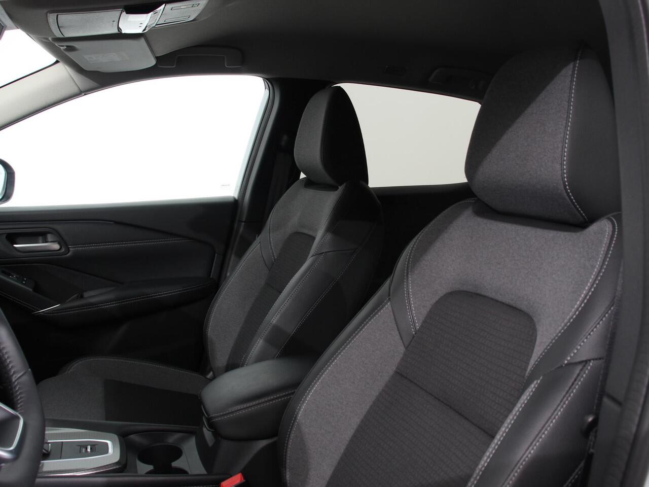 Nissan QASHQAI 1.3 MHEV Automaat N-Connecta | Navigatie | Climate Control | Sfeerverlichting | Camera 360 | Led | Dab | Verwarmde voorstoelen | Adaptive Cruise Control | Digitale Cockpit | Lichtmetalen Velgen