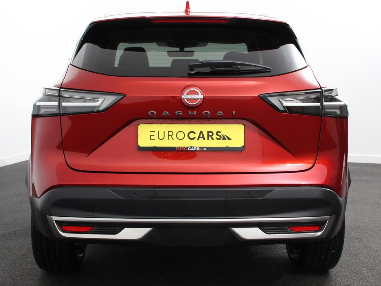 Nissan QASHQAI 1.3 MHEV Automaat N-Connecta | Navigatie | Climate Control | Sfeerverlichting | Camera 360 | Led | Dab | Verwarmde voorstoelen | Adaptive Cruise Control | Digitale Cockpit | Lichtmetalen Velgen